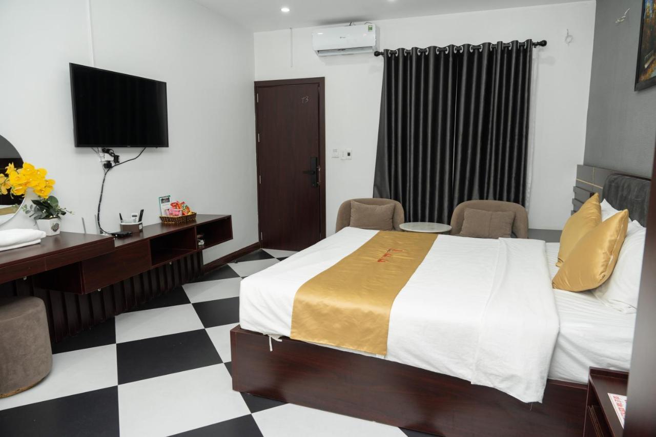 Anh Anh Luxury Hotel Tuyen Quang Esterno foto