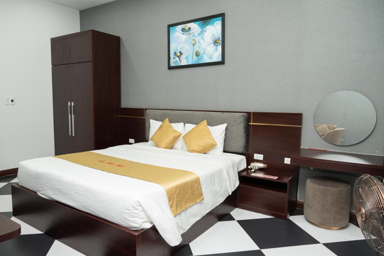 Anh Anh Luxury Hotel Tuyen Quang Esterno foto