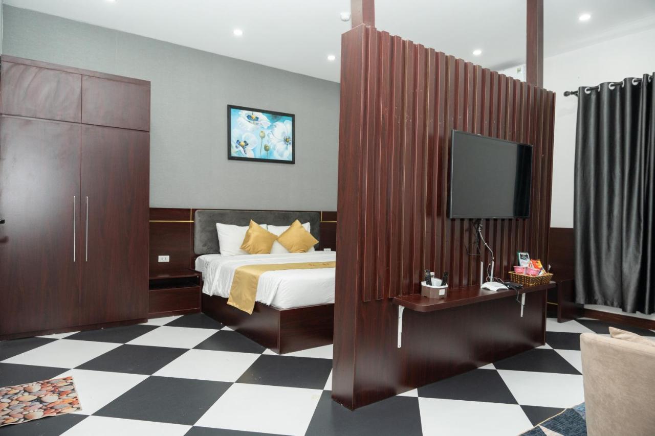 Anh Anh Luxury Hotel Tuyen Quang Esterno foto